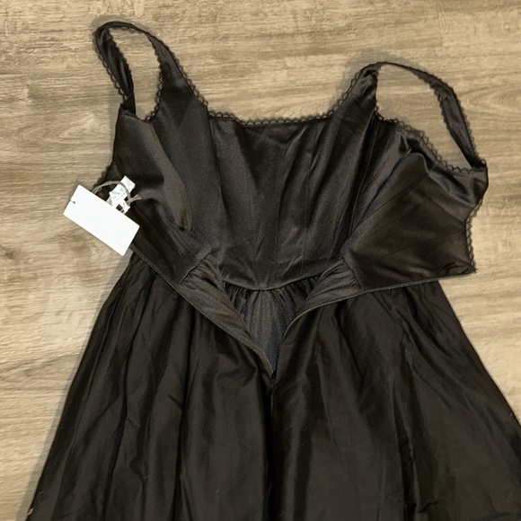 WAYF Lace Trim Stretch Cotton Midi Dress - Picture 11 of 12